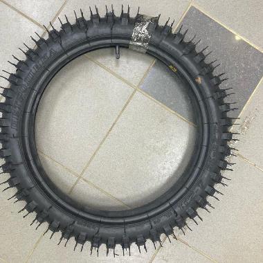 Р18 Шинокомплект 3,25-18 Л-231 Петрошина Россия