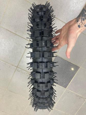 Р18 Шинокомплект 3,25-18 Л-231 Петрошина Россия