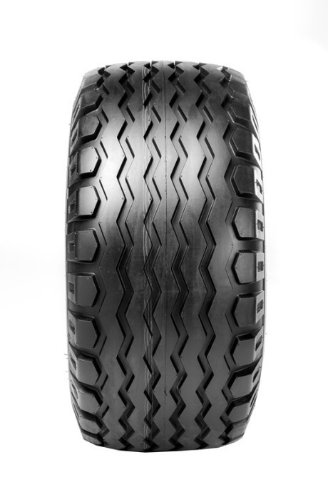 Шина пневматическая 400/55-22.5 18PR BKT AW 705 154A8/150B TL